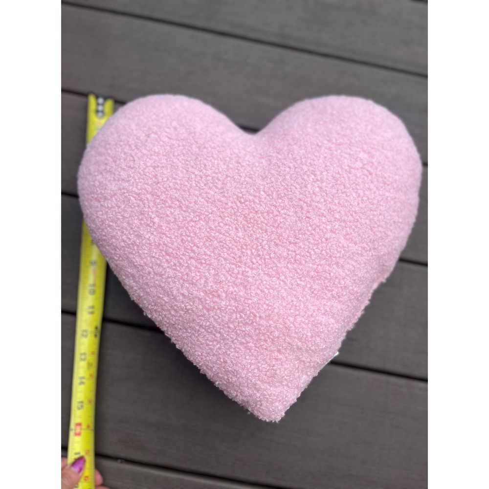Pink Sherpa Heart Decorative Pillow Bouclé Plush Accent Cushion
